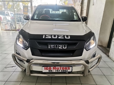 2017 Isuzu KB300 DTEQ Extended CAB MANUAL