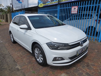 2020 Volkswagen Polo 1.0 Comfortline DSG, White with 53000km available now!