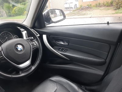 A MUST SEE DEAL!!BMW F30 AUTO FOR SALE