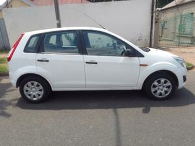 Ford Fiesta 2013, Manual, 1.4 litres - Embalenhle