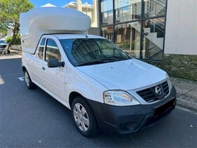 Nissan NP 300 2018, Manual, 1.5 litres - Polokwane