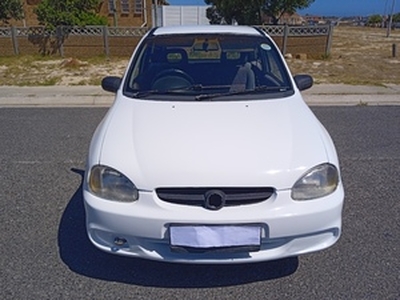 Opel Corsa 2002, Manual, 1.4 litres - Cape Town