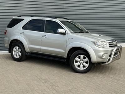 Toyota Fortuner 2011, Manual, 3 litres - George