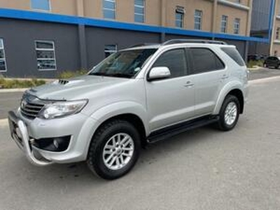 Toyota Fortuner 2015, Automatic, 3 litres - Upington
