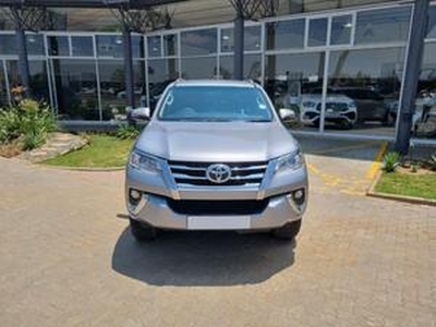 Toyota Fortuner 2019, Automatic, 2.4 litres - Springbok