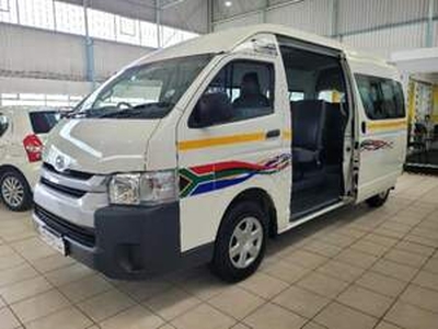 Toyota Hiace 2017, Manual, 2.5 litres - Piet Retief