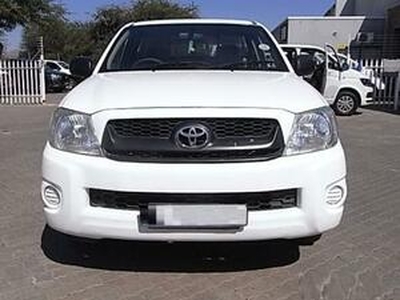 Toyota Hilux 2010, Manual, 2 litres - Ermelo