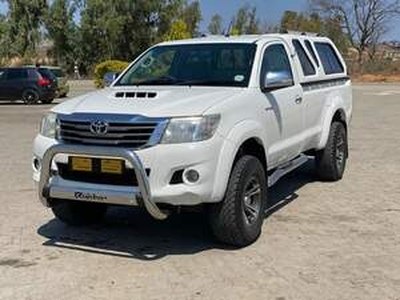Toyota Hilux 2013, Manual, 2.4 litres - Ekangala