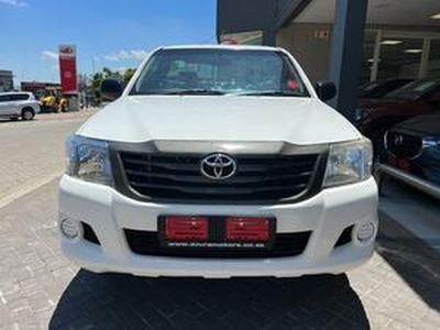 Toyota Hilux 2014, Manual, 2 litres - Vryheid