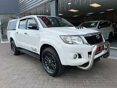 Toyota Hilux 2015, Automatic, 3 litres - Cape Town