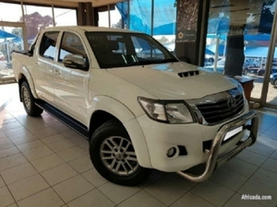 Toyota Hilux 2015, Automatic, 3 litres - Johannesburg Central