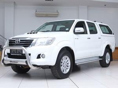 Toyota Hilux 2015, Manual, 3 litres - Cape Town