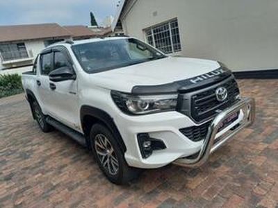 Toyota Hilux 2018, Automatic, 8 litres - Lenasia