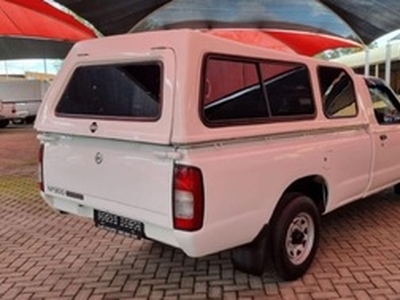 Toyota Van 2015, Manual, 2 litres - Messina