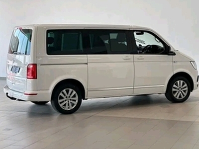 Volkswagen Caravelle 2020, Automatic, 2.3 litres - Port Shepstone