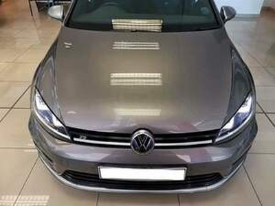 Volkswagen Golf 2016, Automatic, 1.2 litres - Cape Town