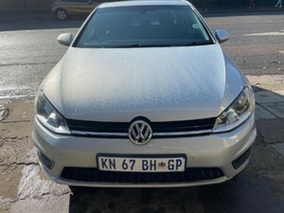 Volkswagen Golf 2017, Automatic, 1.4 litres - Johannesburg
