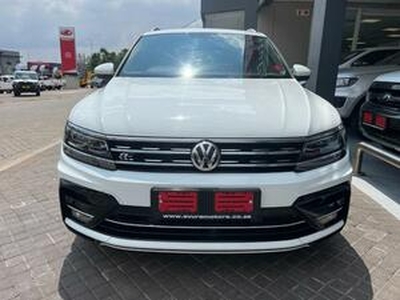Volkswagen Tiguan 2019, Automatic, 2 litres - Mooi River