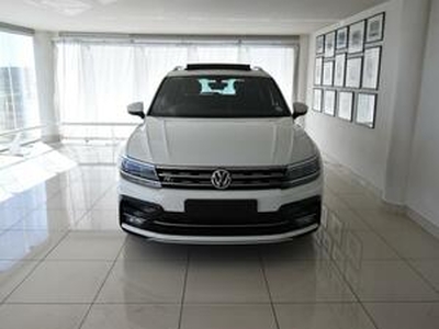 Volkswagen Tiguan 2020, Automatic, 2 litres - Thabazimbi