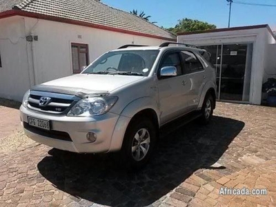 2007 Toyota Fortuner 4. 0 V6 AUTOMATIC 4X4