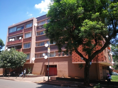 Apartment For Sale in Yeoville