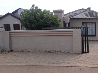 House For Sale in Soshanguve East Ext 4