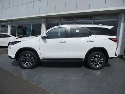 New Toyota Fortuner 2.4 GD