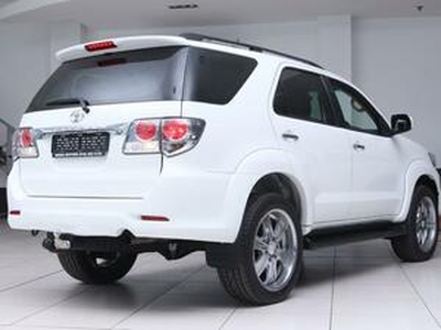 Toyota Fortuner 2010, Manual, 3 litres - Cape Town