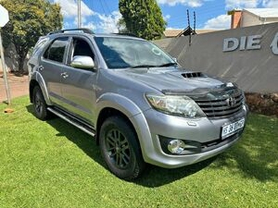 Toyota Fortuner 2015, Manual, 3 litres - Polokwane