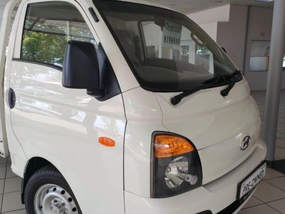 Used Hyundai H100 Bakkie 2.6D Dropside for sale in Mpumalanga