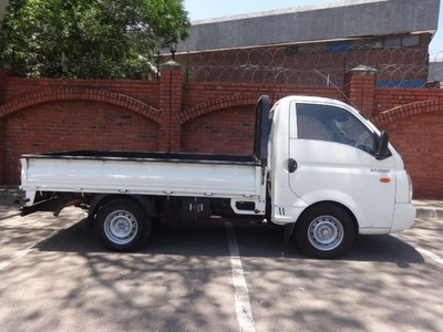 Used Hyundai H100 Bakkie 2.6i D Dropside for sale in Gauteng
