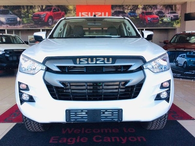 Used Isuzu D