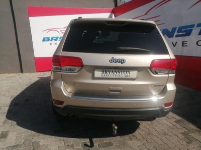 Used Jeep Grand Cherokee 3.6 Overland for sale in Gauteng