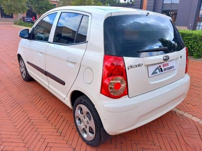 Used Kia Picanto 1.1 LX Auto for sale in Gauteng