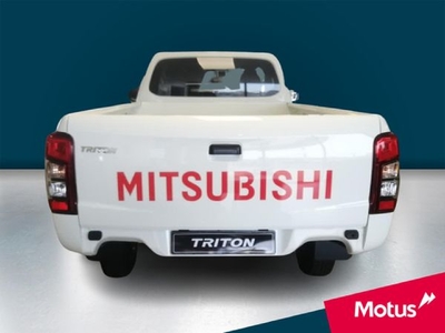 Used Mitsubishi Triton 2.4DI