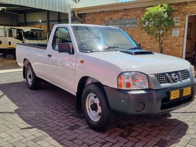 Used Nissan NP300 2.5 TDi LWB S Single