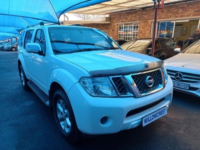 Used Nissan Pathfinder 2.5 dCi Auto for sale in Gauteng