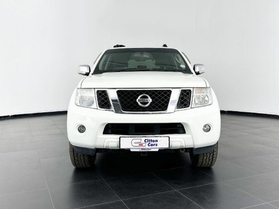 Used Nissan Pathfinder 2.5 dCi LE for sale in Gauteng