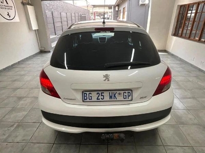 Used Peugeot 207 1.4 VVT Active for sale in Gauteng