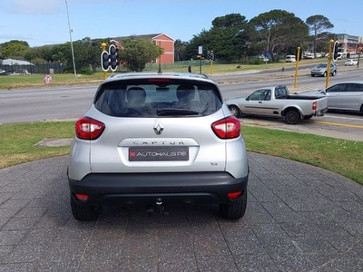Used Renault Captur 900T Expression (66kW) for sale in Eastern Cape