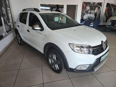 Used Renault Sandero 900T Stepway Expression for sale in Free State