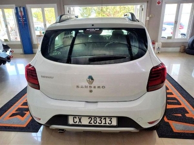 Used Renault Sandero 900T Stepway Expression for sale in Western Cape