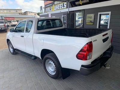 Used Toyota Hilux 2.4 GD