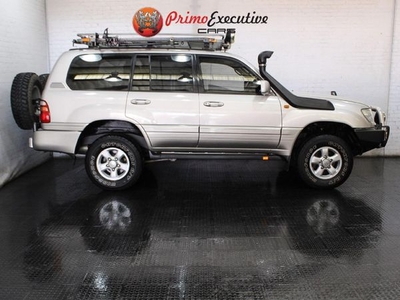 Used Toyota Land Cruiser 100 TD VX for sale in Gauteng
