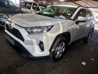 Used Toyota RAV4 2.0 VX Auto for sale in Gauteng