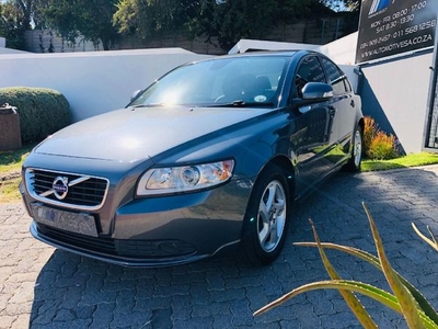 Used Volvo S40 2.0i for sale in Gauteng