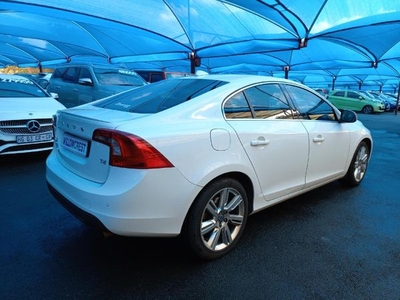 Used Volvo S60 T4 Excel Auto for sale in Gauteng