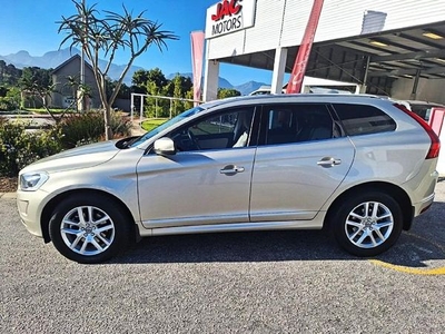 Used Volvo XC60 D4 Momentum Auto for sale in Western Cape