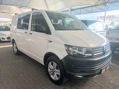 Volkswagen Transporter 2017, Automatic, 2 litres - Kgotsong