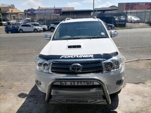 2011 Toyota Fortuner 3.0D-4D 4x4 auto For Sale in Gauteng, Johannesburg